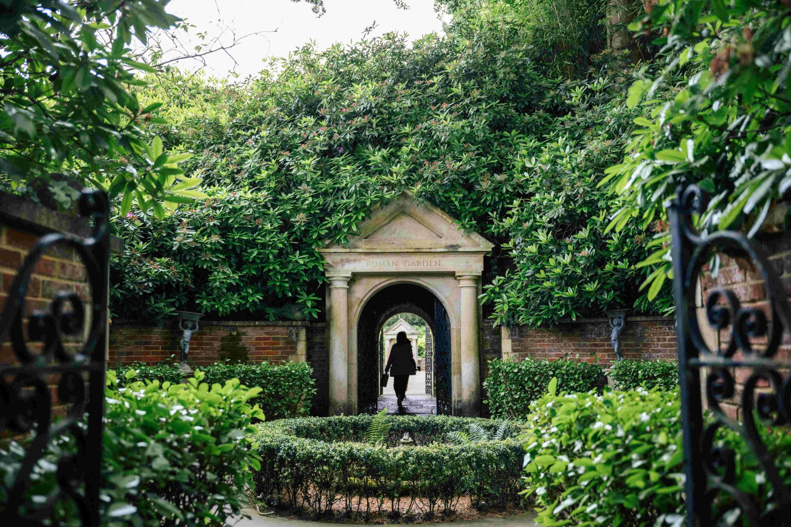 Roman Garden - Toby Hornby-Patterson Photography Bar at the Italian Villa in Poole