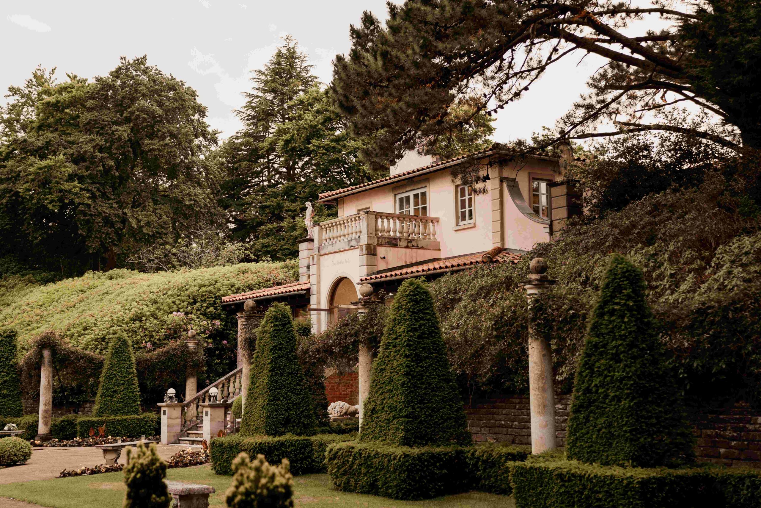 The Italian Villa - Samantha Davis Photography The Italian Villa Poole Dorset Gardens